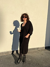 Dirsek Kol Siyah Triko Uzun Hırka