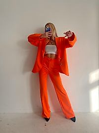 Yırtmaç Detay Beli Lastikli Turuncu Kumaş Pantolon